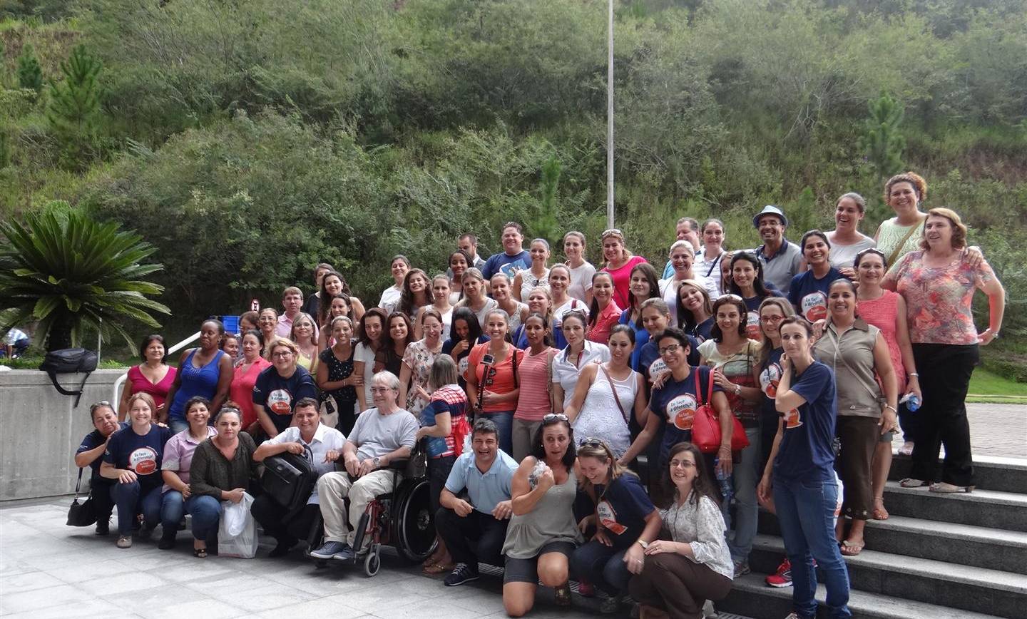 Educadores do CSJ participam de retiro em Nova Trento