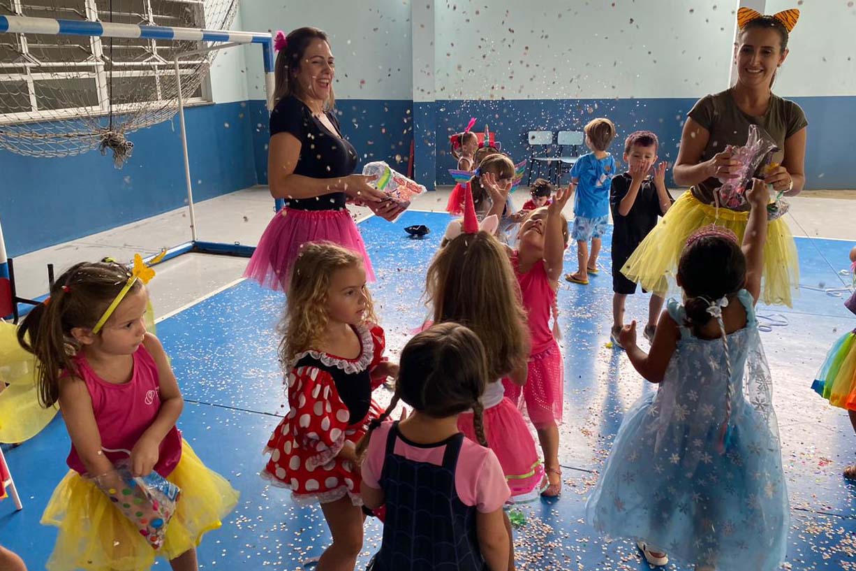 Carnaval e diversão na Educação Infantil e Fundamental 1 – Colégio São José
