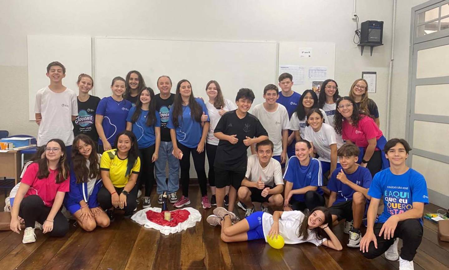 A Congregação das Irmãzinhas da Imaculada Conceição e sua opção pelas Juventudes.