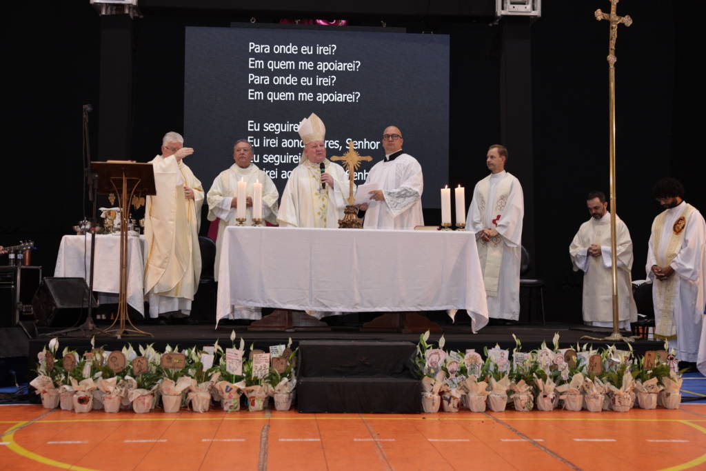 Uma noite para guardar no coração… Missa 85 anos CSJ